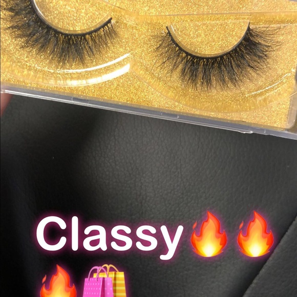 3D Minks - Picture 2 of 4